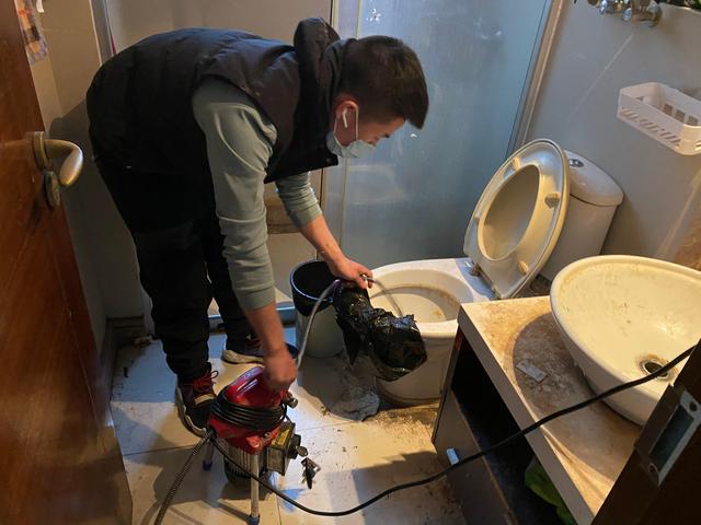 句容马桶疏通-疏通下水道